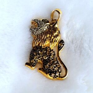 Vtg. Animal Lion Pendant